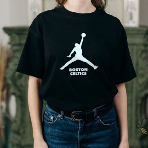 Nike Boston Celtics Basketball Sweatshirt Sweater Pullover Hoodie T Shirt Nba Apparel Sports Clothing Fan Gear beeteetalk 2
