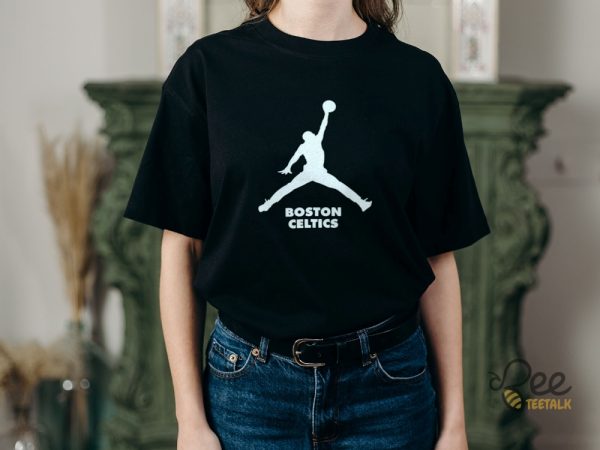 Nike Boston Celtics Basketball Sweatshirt Sweater Pullover Hoodie T Shirt Nba Apparel Sports Clothing Fan Gear beeteetalk 2