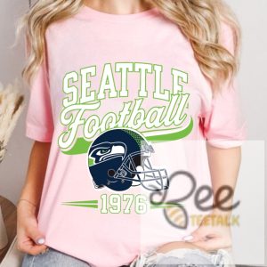 Est 1976 Seattle Seahawks Football Vintage Sweatshirt T Shirt Hoodie Retro Gift For Seattle Football Fans beeteetalk 3 1