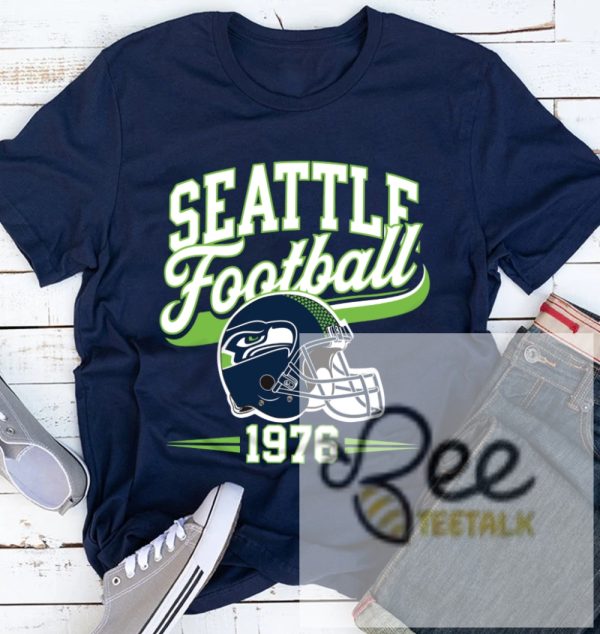 Est 1976 Seattle Seahawks Football Vintage Sweatshirt T Shirt Hoodie Retro Gift For Seattle Football Fans beeteetalk 4 1