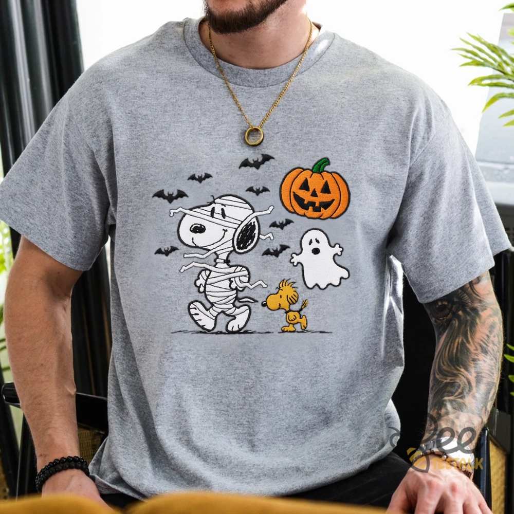 Cute Mummy Snoopy Halloween Embroidered Sweatshirt T Shirt Hoodie