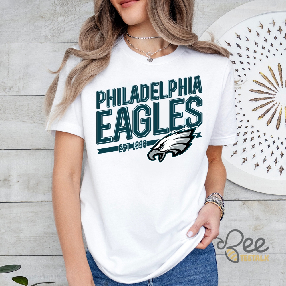 Vintage Philadelphia Eagles Crewneck Sweatshirt T Shirt Hoodie Est 1933 Nfl Football Fan Gift Game Day Tshirt