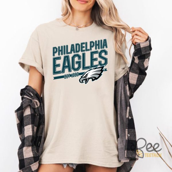 Vintage Philadelphia Eagles Crewneck Sweatshirt T Shirt Hoodie Est 1933 Nfl Football Fan Gift Game Day Tshirt beeteetalk 4