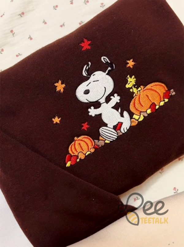 Snoopy Pumpkin Embroidered Sweatshirt T Shirt Hoodie The Peanuts Autumn Fall Leaves Woodstock Halloween Cartoon Embroidery Tee Halloween Gift beeteetalk 1