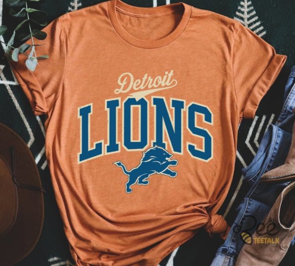 Vintage Detroit Lions Football Graphic Tee beeteetalk 1