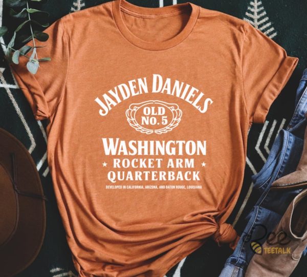 Washington Commanders Jayden Daniels T Shirt Sweatshirt Hoodie Wine Brand Style beeteetalk 1