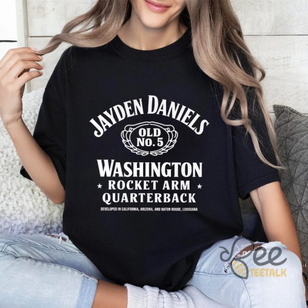 Washington Commanders Jayden Daniels T Shirt Sweatshirt Hoodie Wine Brand Style beeteetalk 2