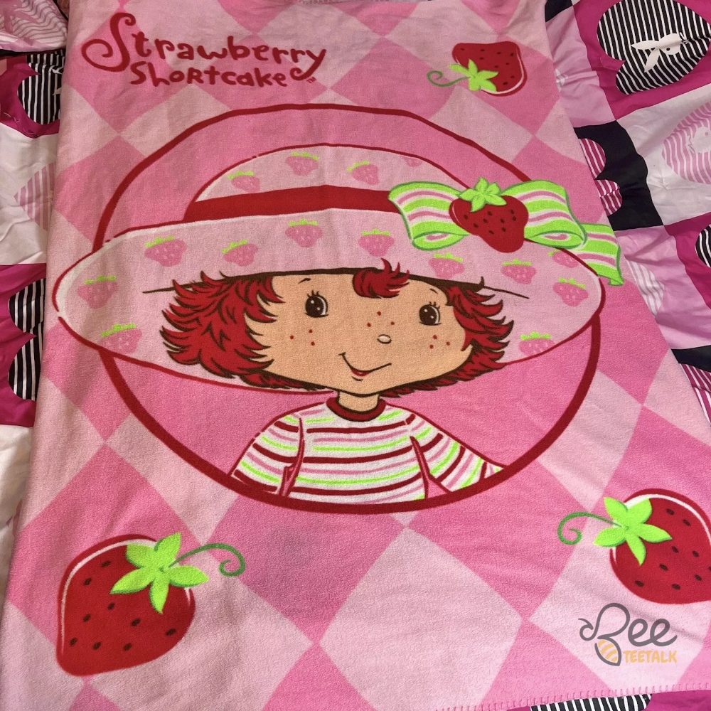 Vintage Strawberry Shortcake 2000S Fleece Blanket Pink Reprinted 5 Vintage Strawberry Shortcake 2000s Fleece Blanket Pink Reprinted
