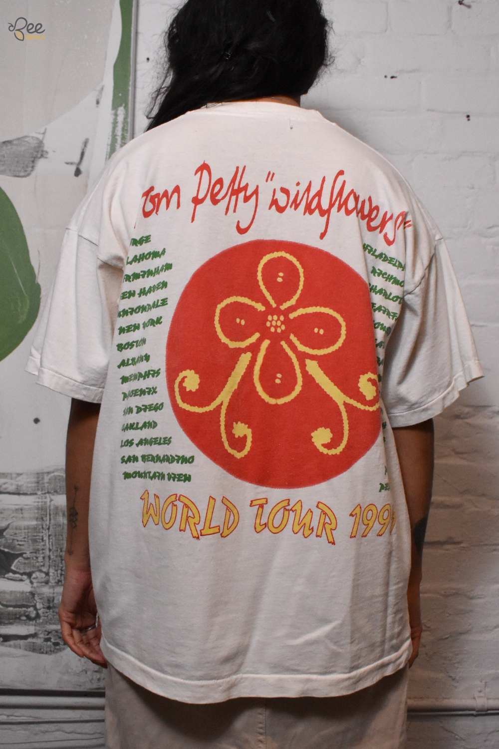 Vintage Tour 1995 Tom Petty Wildflowers T Shirt Hoodie Sweatshirt Reprinted 2 Vintage Tour 1995 Tom petty wildflowers t shirt hoodie Sweatshirt reprinted