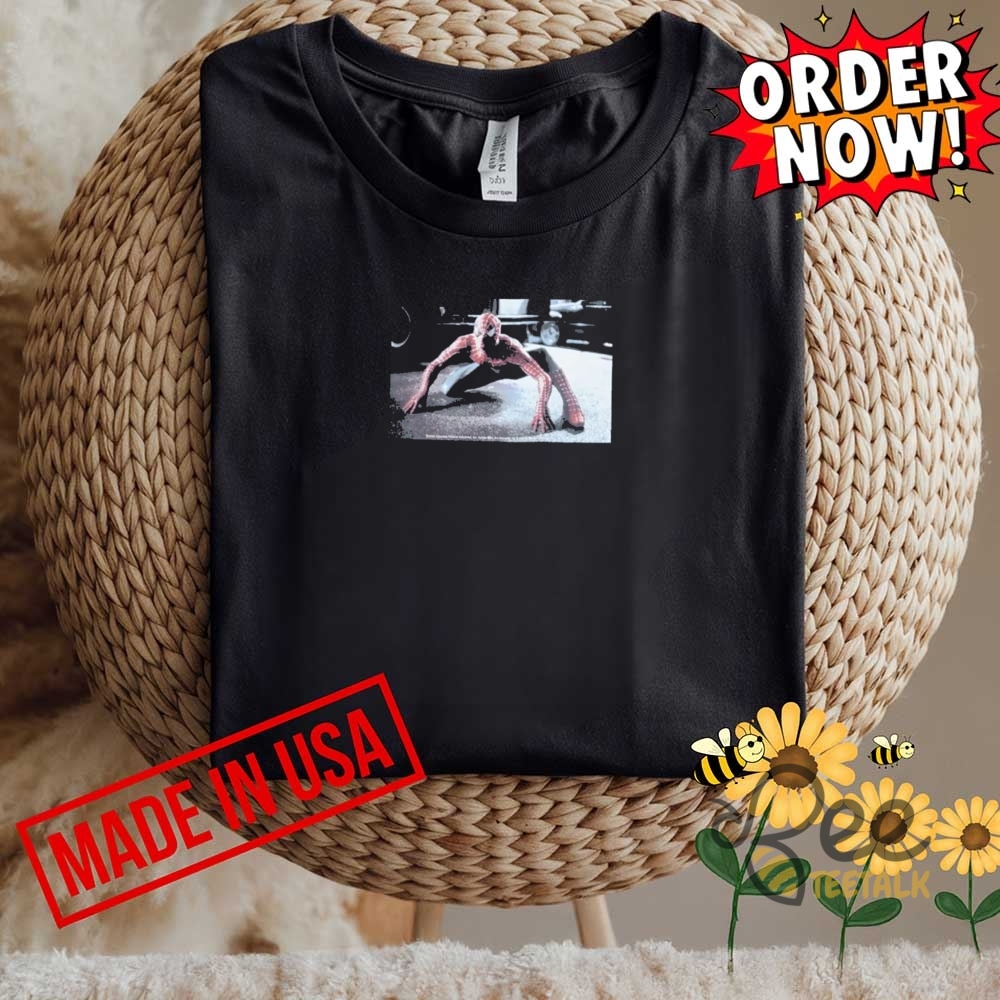 Reprinted Spider Man 2 T Shirt Sweatshirt Hoodie Black Tobey Maguire Marvel Movie Promo 5 Reprinted Spider Man 2 T Shirt sweatshirt hoodie Black Tobey Maguire Marvel Movie Promo